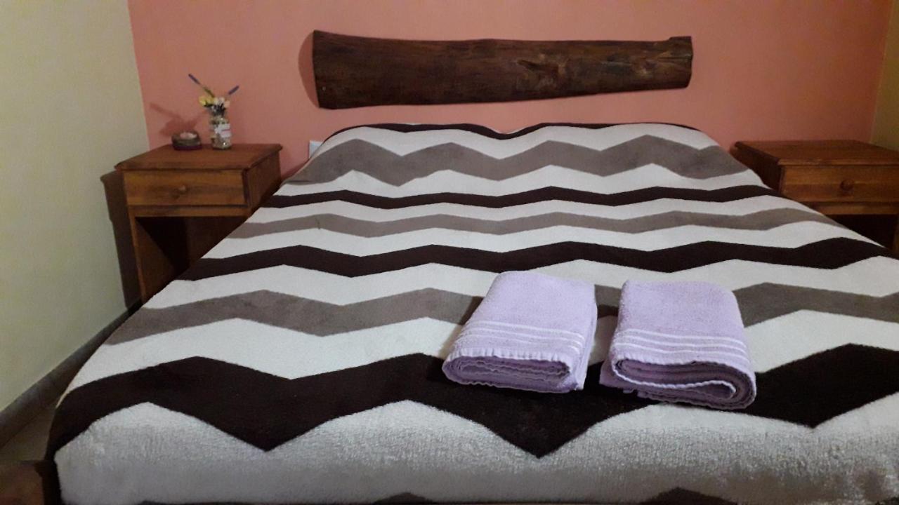 Cabanas Mama Rosa ปูแอร์โตอีกวาซู ภายนอก รูปภาพ